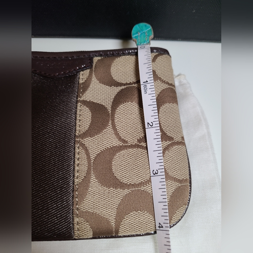 Coach Monogram Brown Wristlet EUC - Picture 10 of 10
